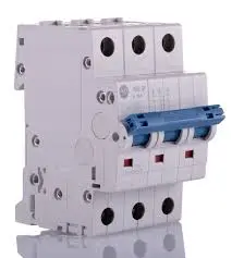 INTERRUPTOR TERMOMAGNETICO 3 POLOS