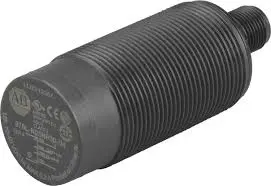 S.CAPACITIVO 30MM 25MM DE SENSADO PNP IO