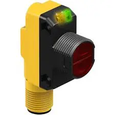 WORLD-BEAM Q18 SERIES: FIXED-FIELD RANGE MCA. BANNER