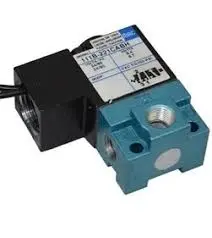 VÁLVULA 3/2 UNIVERSAL EN LINEA, CONEXIÓN 1/4NPT, VOLTAJE SOLENOIDE 110/120V SIN BLOQUEO MANUAL, CONEXIÓN ELÉCTRICA CONDUIT 1/2", MCA MAC