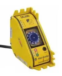 SENSOR DE SEGURIDAD GUARDMASTER SC300 MCA. ALLEN BRADLEY