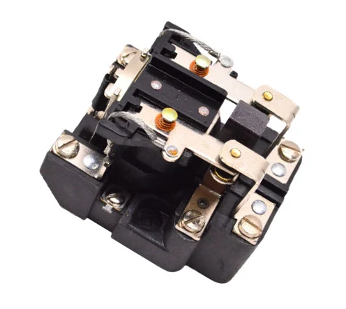 RELE DE POTENCIA MONTADO EN PANEL TERMINALES DE TORNILLO MCA ALLEN BRADLEY 