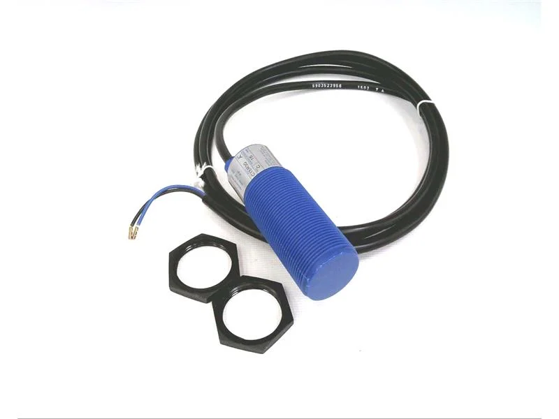 SENSOR DE PROXIMIDAD INDUCTIVO 24-250 VCA 50/60 HZ 30M DE DIAMETRO MCA ALLEN BRADLEY  