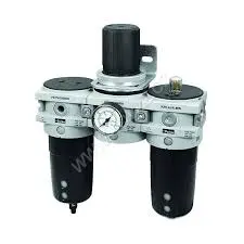 UNIDAD DE MANTENIMIENTO FILTRO+REGULADOR+LUBRICADOR, CON MANÓMETRO, PUERTO 3/4", DREN SEMI AUTOMATICO, MCA PARKER