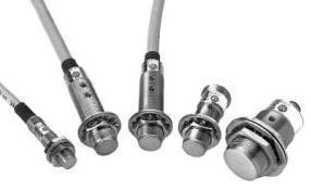 SENOSR DE DISPOSITIVO INDUC CARA METAL 4 MCA ALLEN BRADLEY 