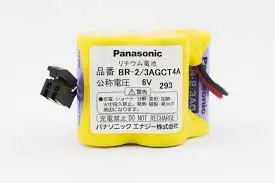 BATERIA DE LITIO DE 6VCD DE 4 CELDAS PARA CONTROL FANUC  CON CONECTOR, MCA PANASONIC