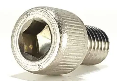 TORNILLO INOX. 1/4 X 5/8" C/CILIND, STD. MCA GENERICO 