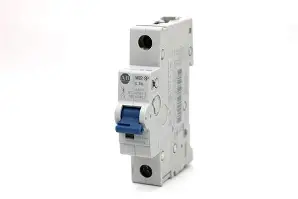 [1492-SPM1C030] INT TERMOMAGNETICO 1POLO 3 AMP CURVA C MCA ALLEN BRADLEY