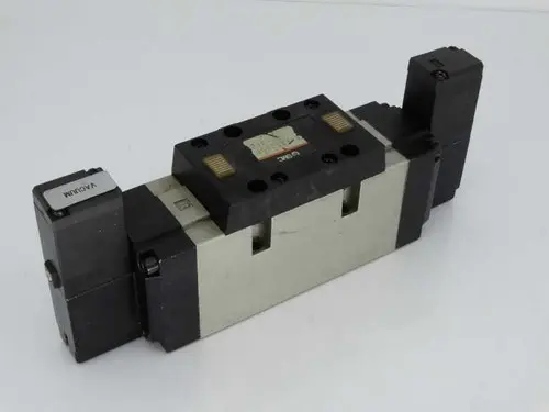 [VFS4200-5FZ-04] VALVULA SOLENOIDE BIESTABLE 5/2-24VDC DE 1/2" 