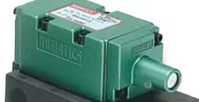 [554JJ400000000] VÁLVULA PILOTO NEUMATICA DOBLE CV 5.0 CON ACCIONAMIENTO POR CARRETE Y MANGUITO MCA NEUMATIC