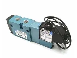 [811C-PM-111CA-152] ELECTRO VALVULA CON BOBINA 4-WAY/ 2´POSICIONES 110-120VAC, 50/60HZ, 20-150PSI, 1/2" NPS CONDUIT, 1/4"NPTF MCA MAC